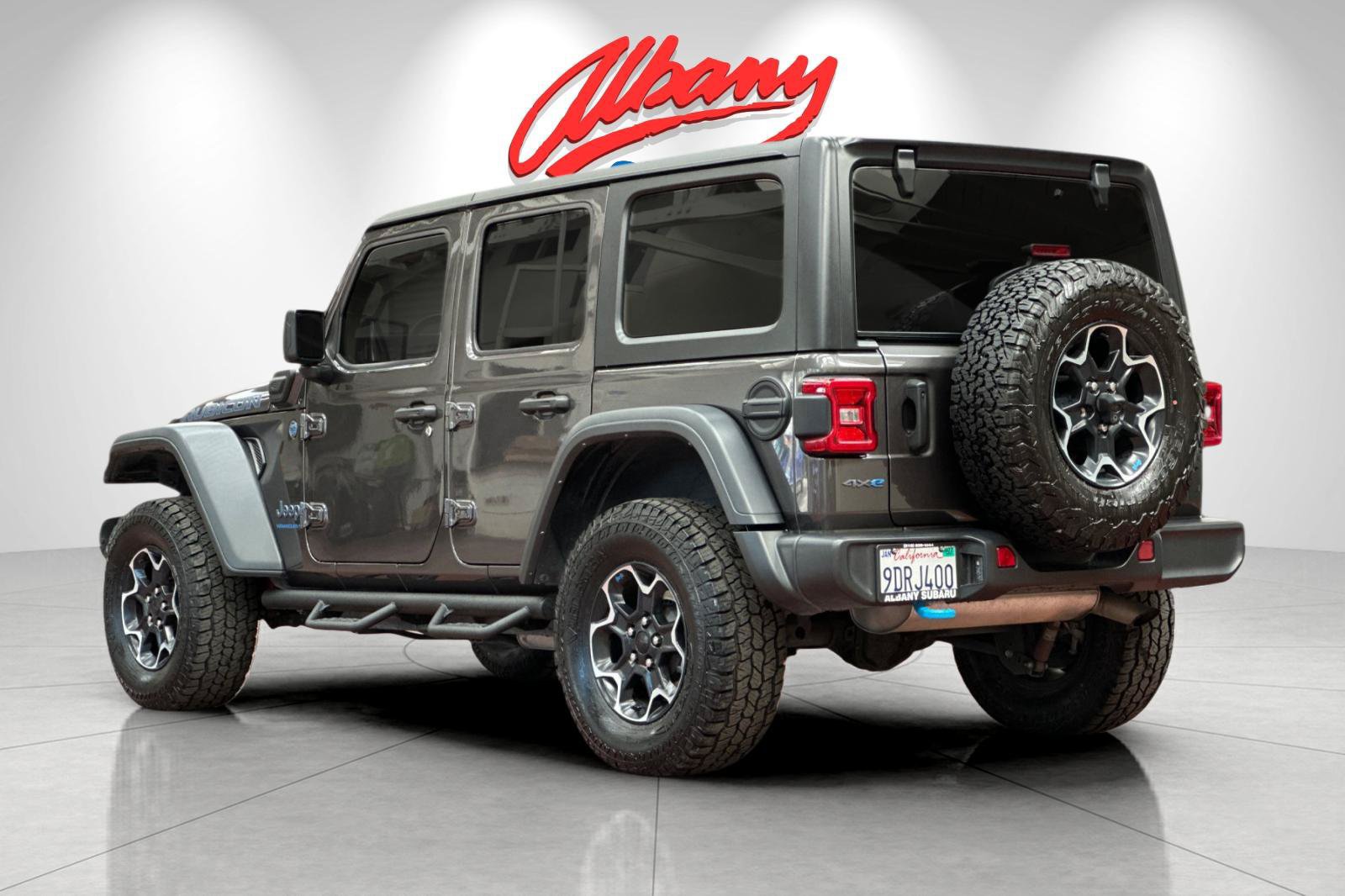 Used 2023 Jeep Wrangler Unlimited Rubicon 4xe AWD/4WD image 7