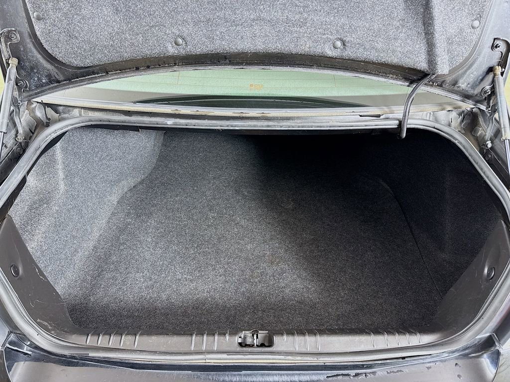 Used 2013 Chevrolet Impala LTZ image 19