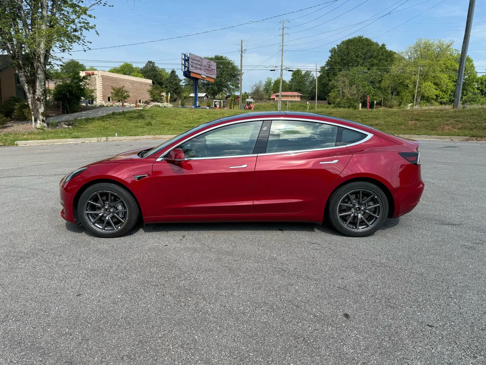 Used 2020 Tesla Model 3 Performance image 3