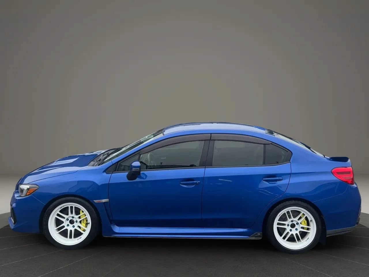 Used 2019 Subaru WRX STI AWD/4WD image 2