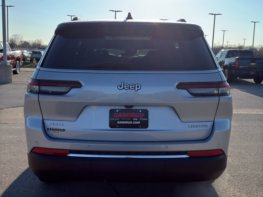 Used 2024 Jeep Grand Cherokee L Limited image 7