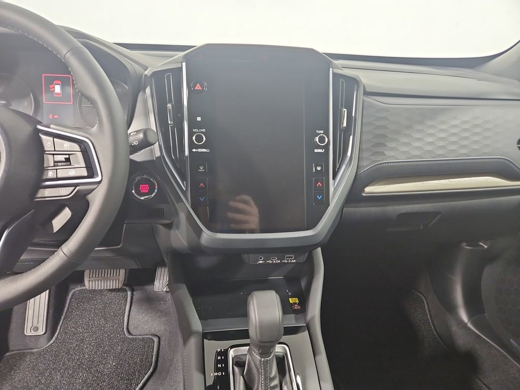 New 2025 Subaru Forester Limited w/ Popular Package #1 image 17