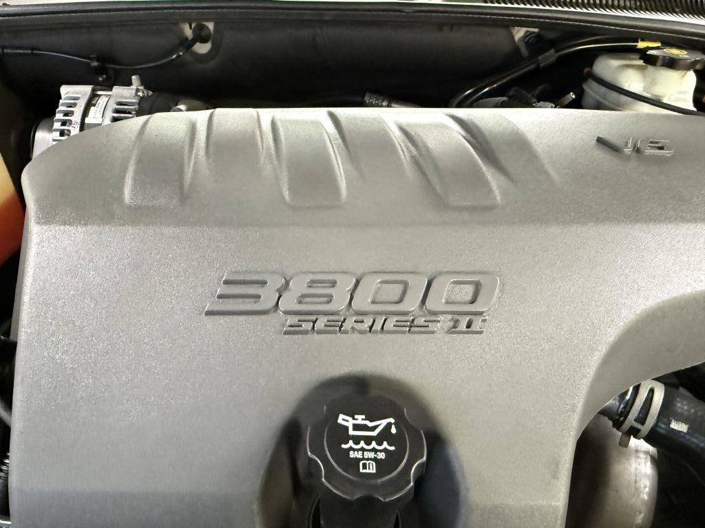 Used 2005 Buick Le Sabre Custom image 56