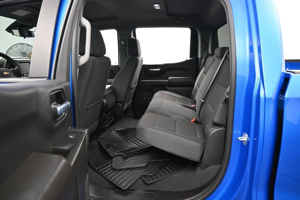 Used 2025 Chevrolet Silverado 1500 Custom w/ Turbomax Blackout Package AWD/4WD image 27