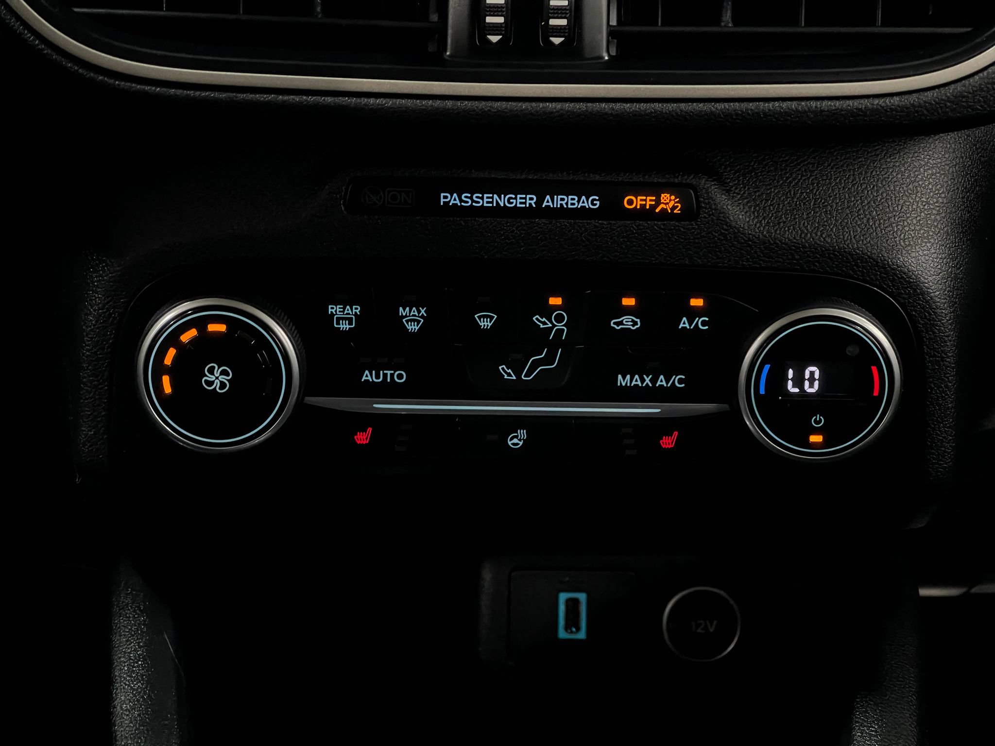 Used 2020 Ford Escape SEL FWD image 23
