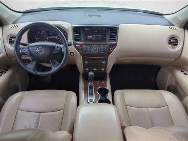 Used 2017 Nissan Pathfinder Platinum AWD/4WD image 19