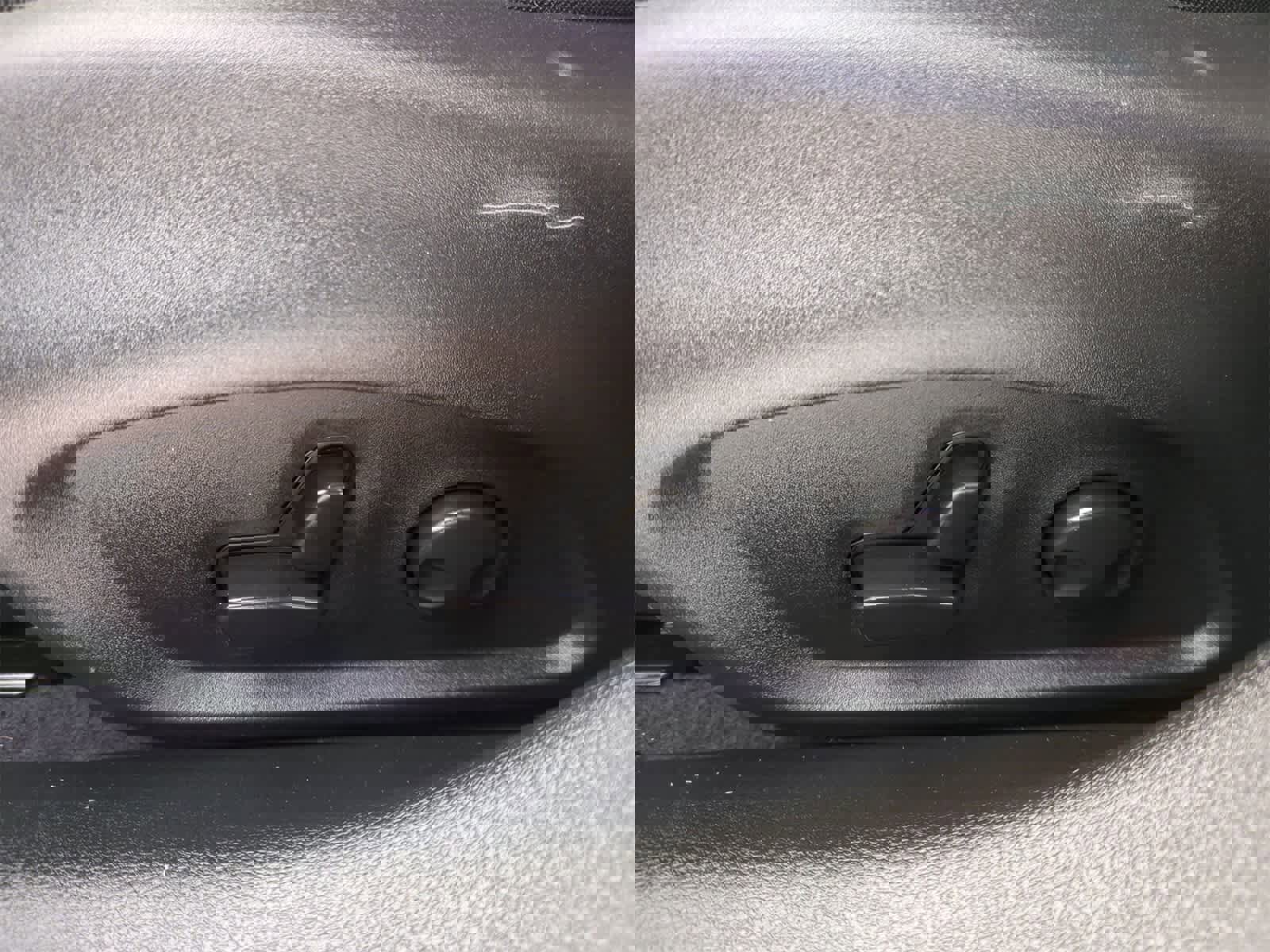 Used 2023 Jeep Compass Limited image 17