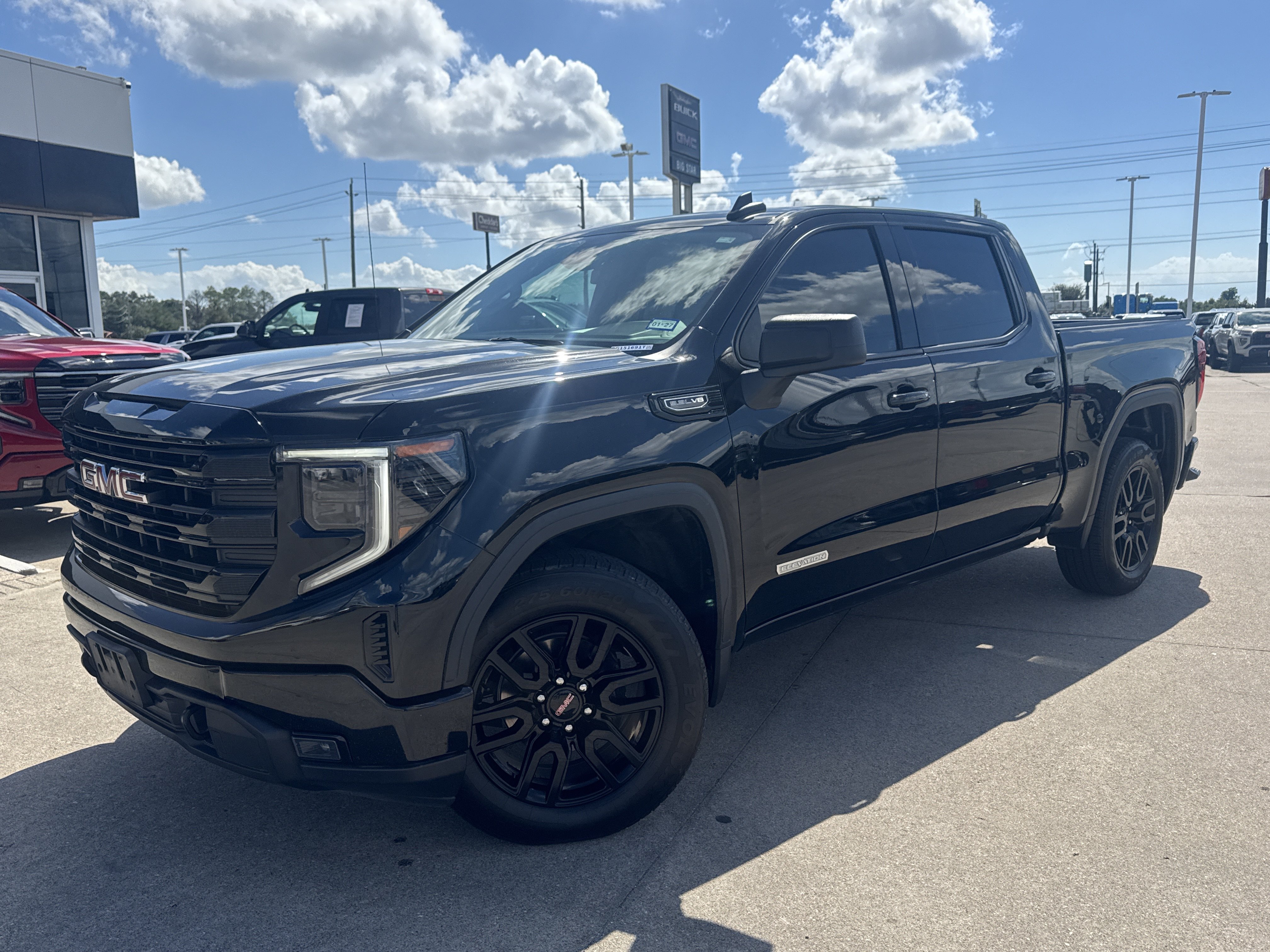 Used 2024 GMC Sierra 1500 Elevation