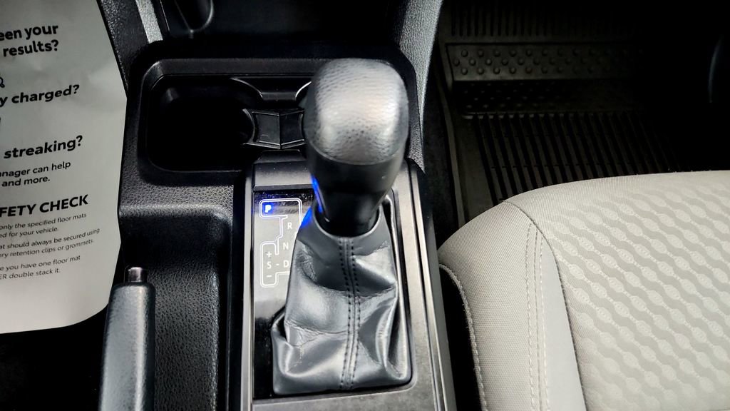 Used 2023 Toyota Tacoma SR AWD/4WD image 61