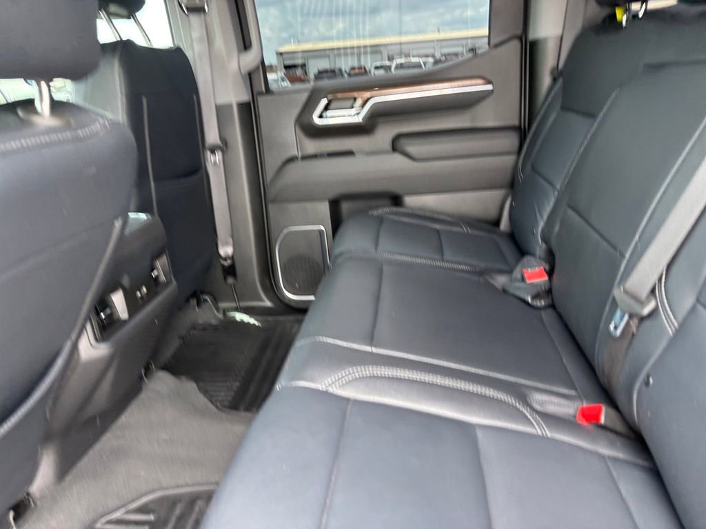 Used 2023 Chevrolet Silverado 1500 RST AWD/4WD image 26