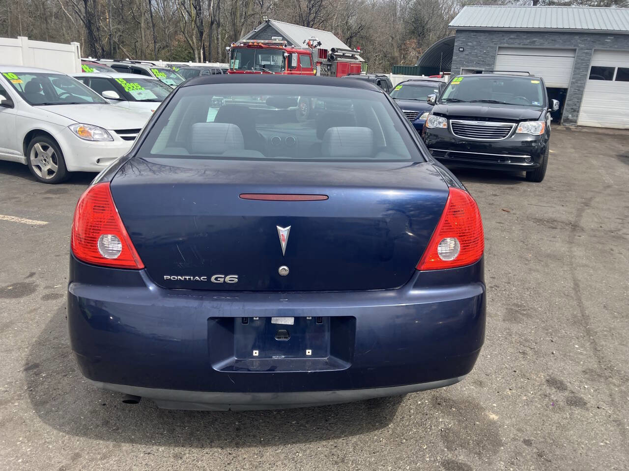 Used 2009 Pontiac G6 Sedan w/ Sun And Sound Package image 8