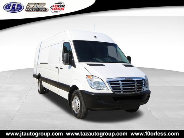 Used 2013 Freightliner Sprinter 3500 RWD image 1