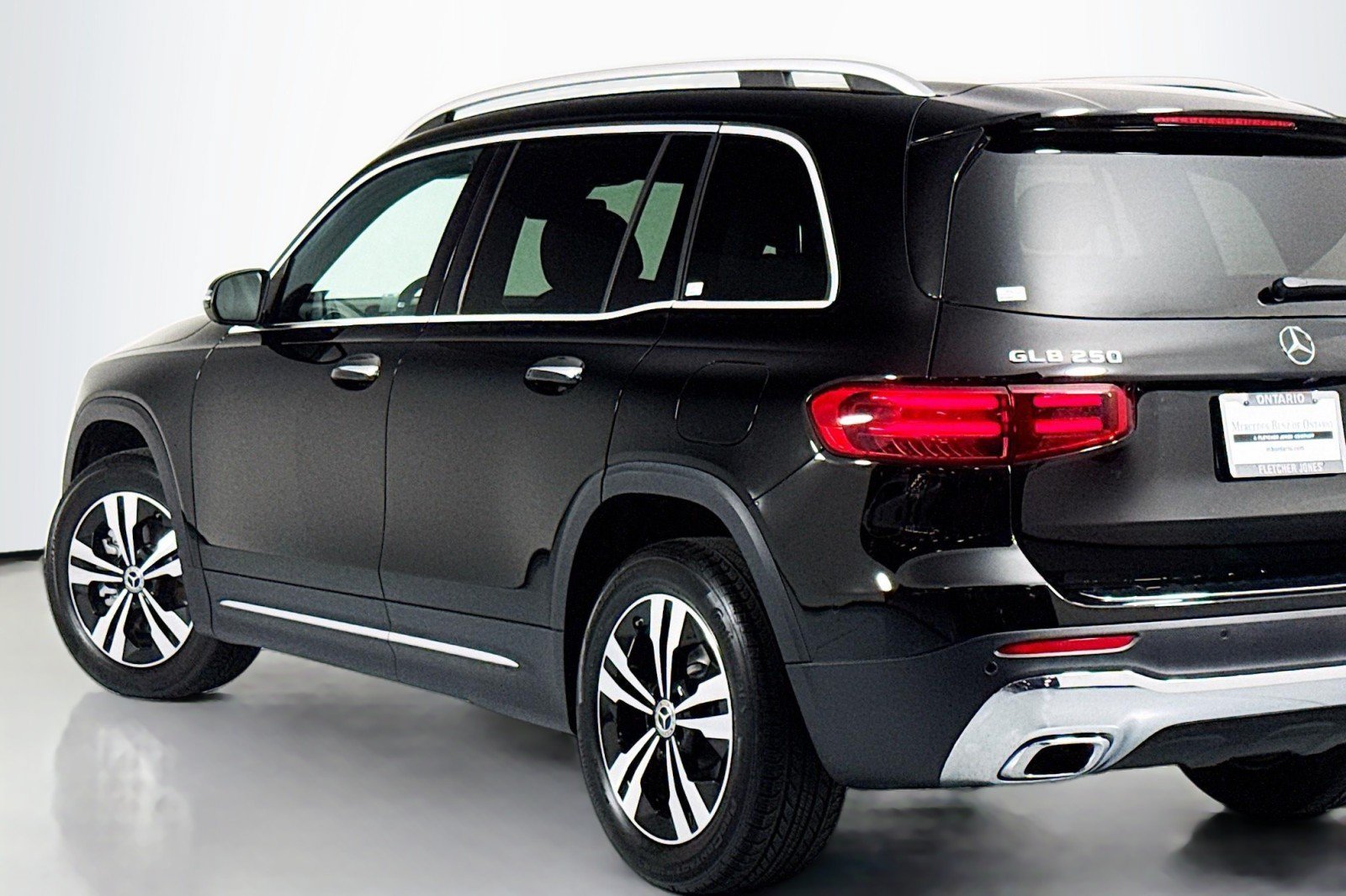 Certified 2026 Mercedes-Benz GLB 250 image 16