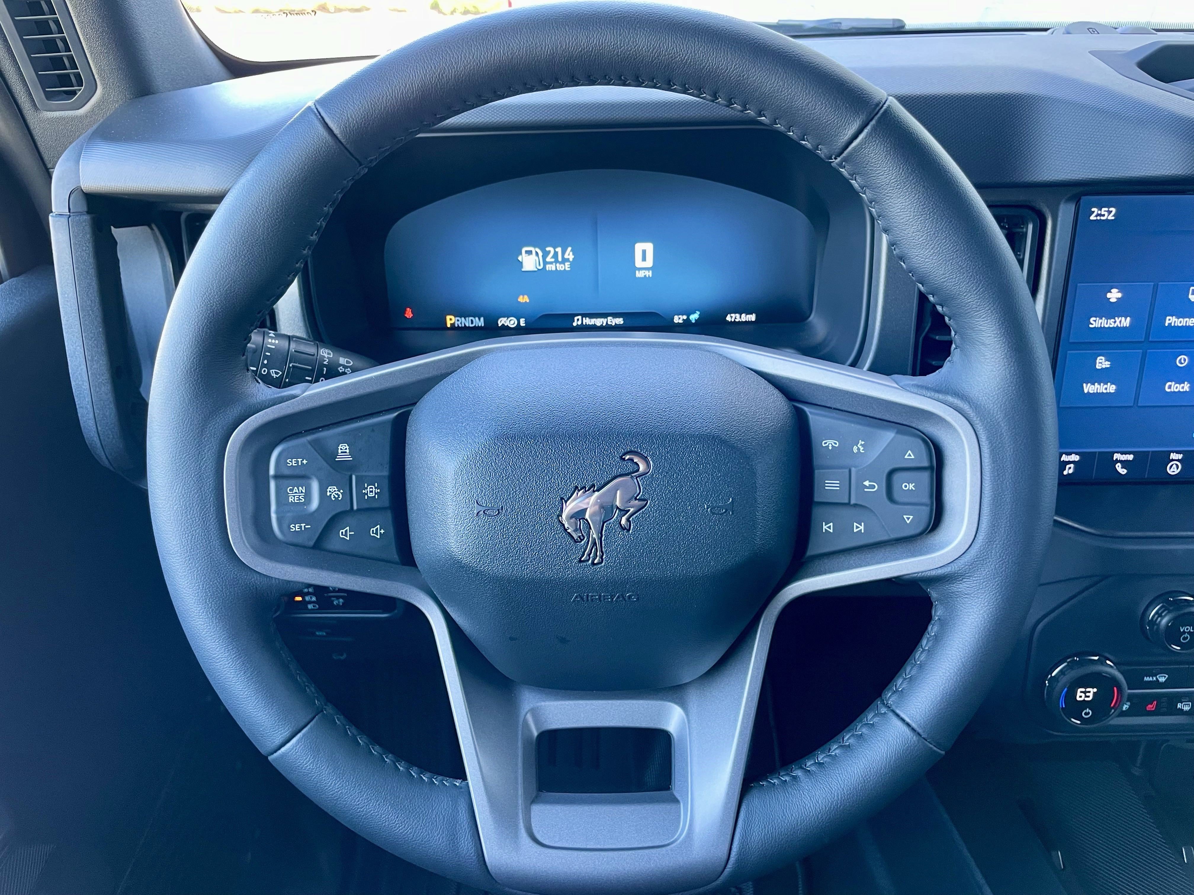 Used 2025 Ford Bronco Badlands image 20