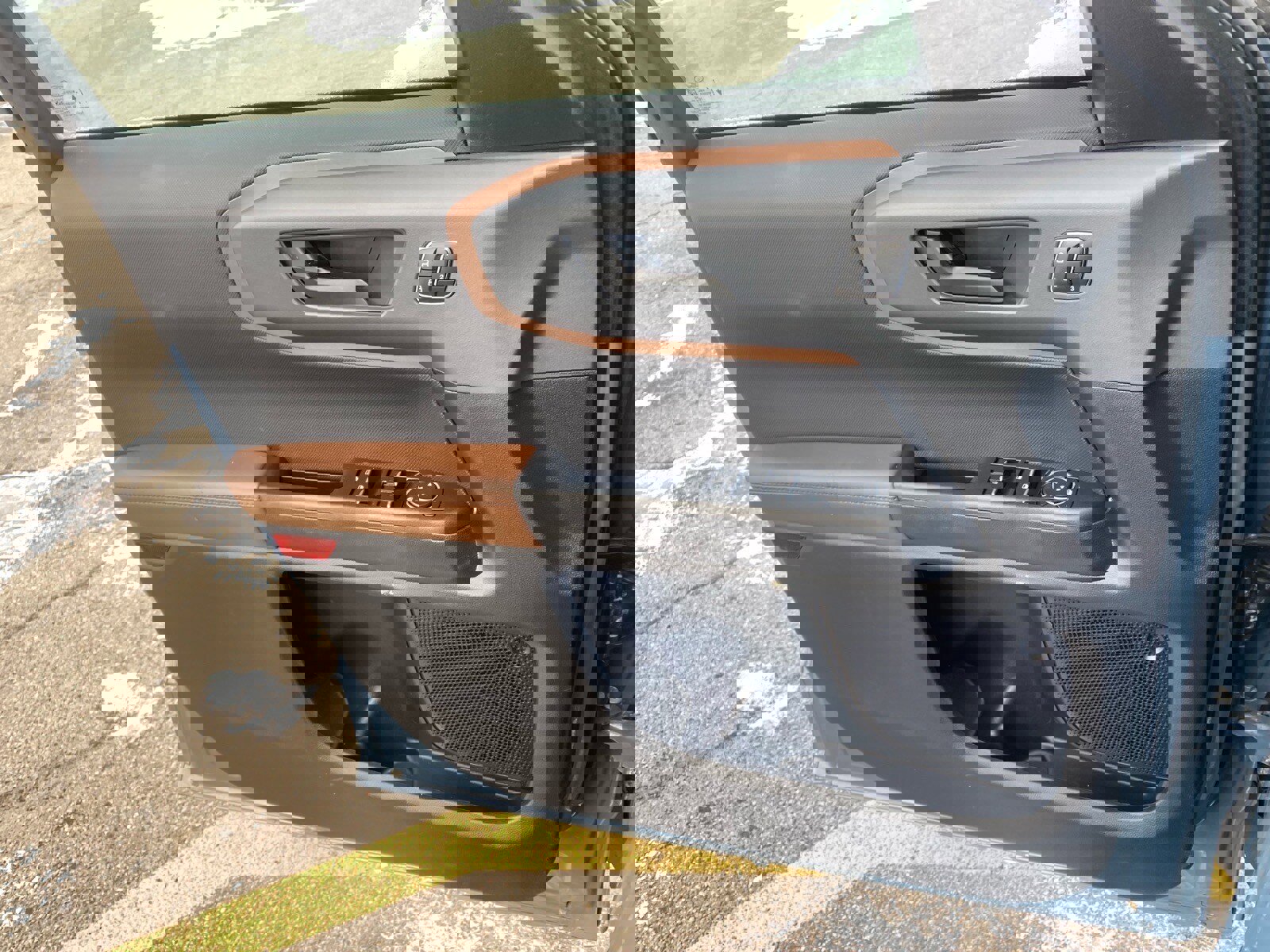 Used 2024 Ford Bronco Sport Outer Banks image 21