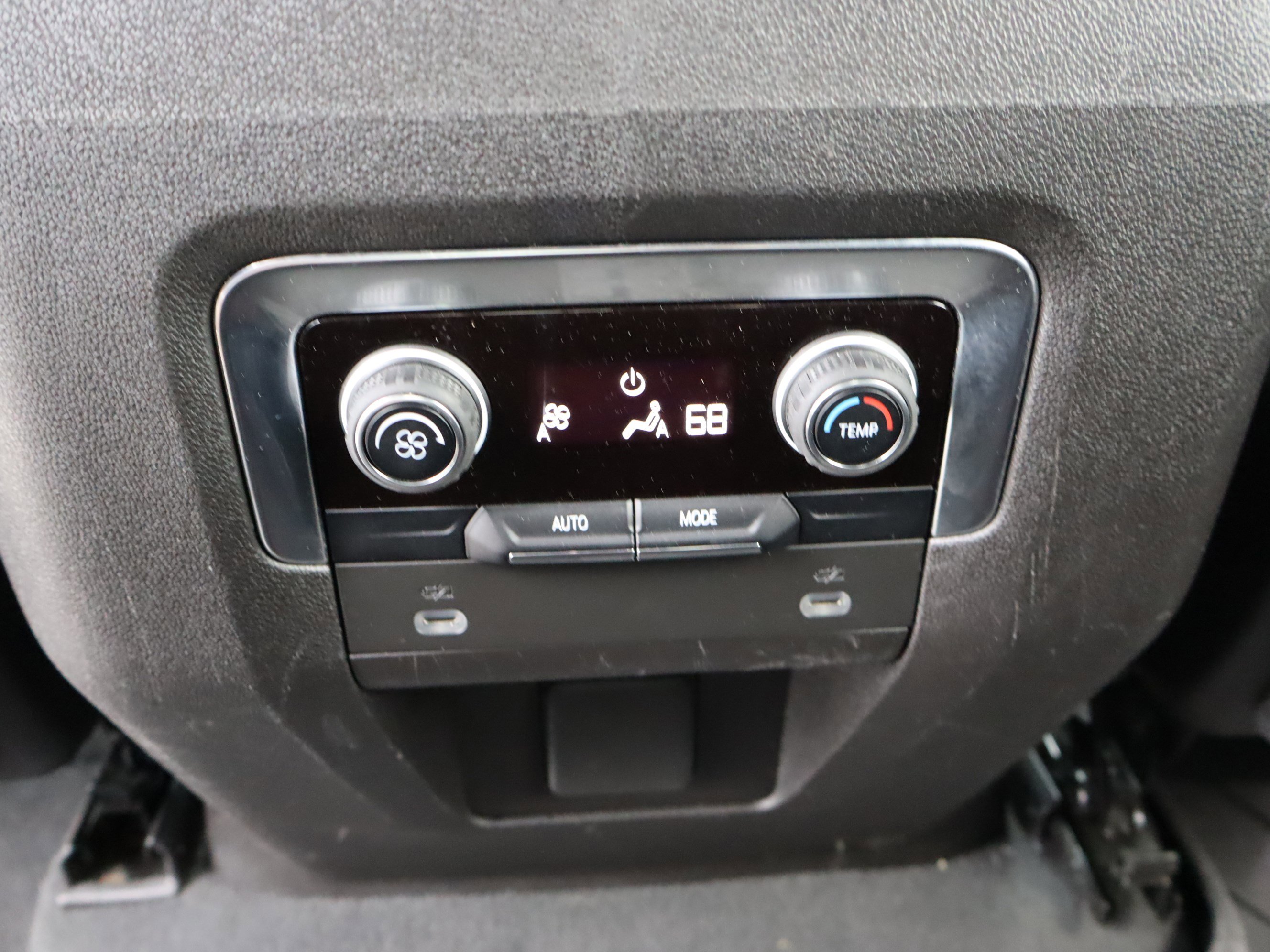 Certified 2021 Chevrolet Tahoe LT AWD/4WD image 31
