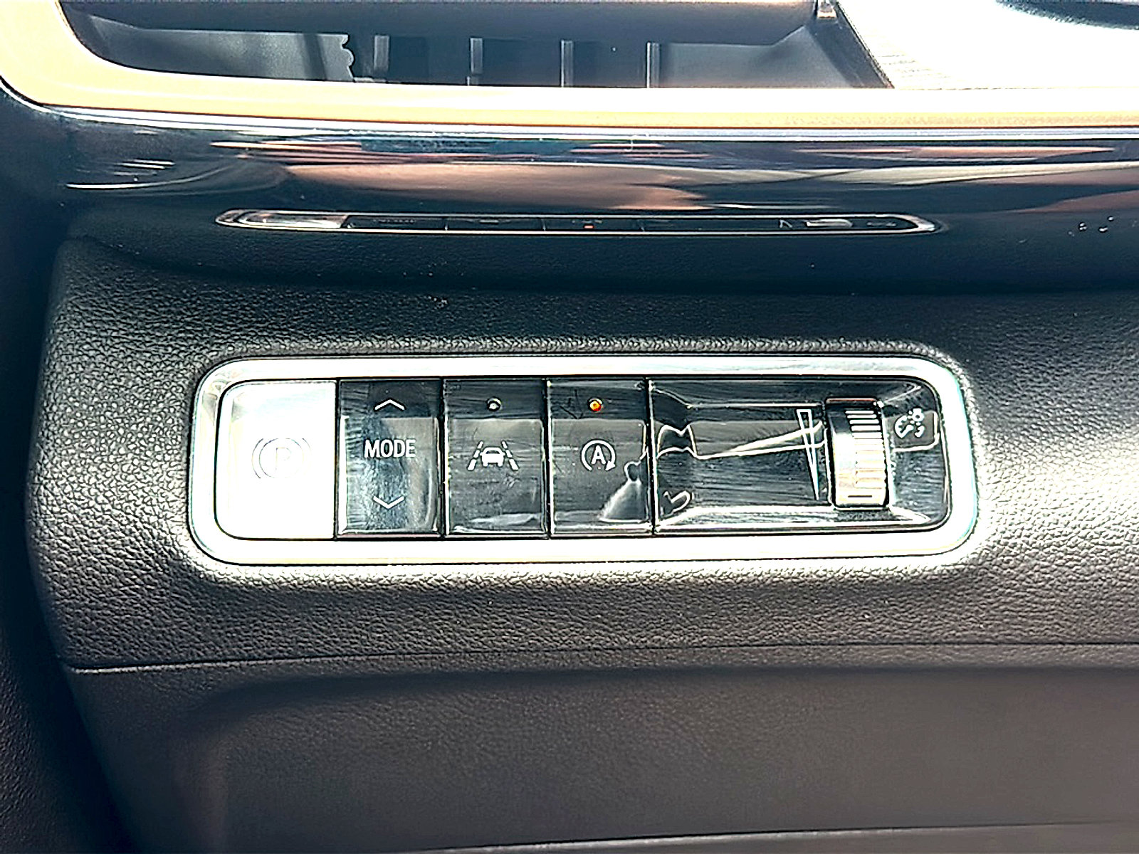 Used 2024 Buick Envision Sport Touring AWD/4WD image 35