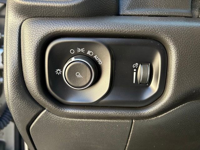 Used 2024 RAM 3500 Big Horn image 21