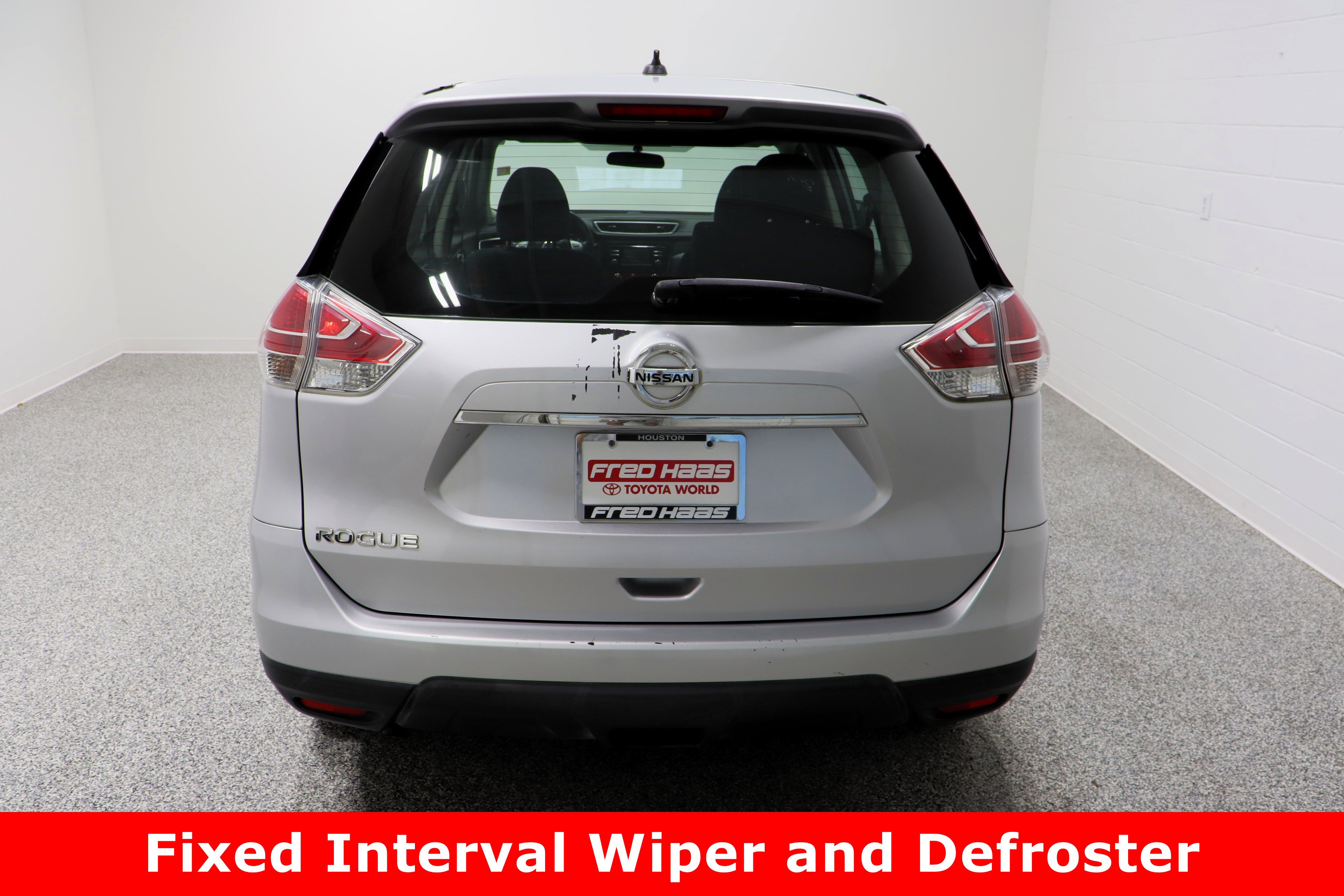 Used 2016 Nissan Rogue S image 8