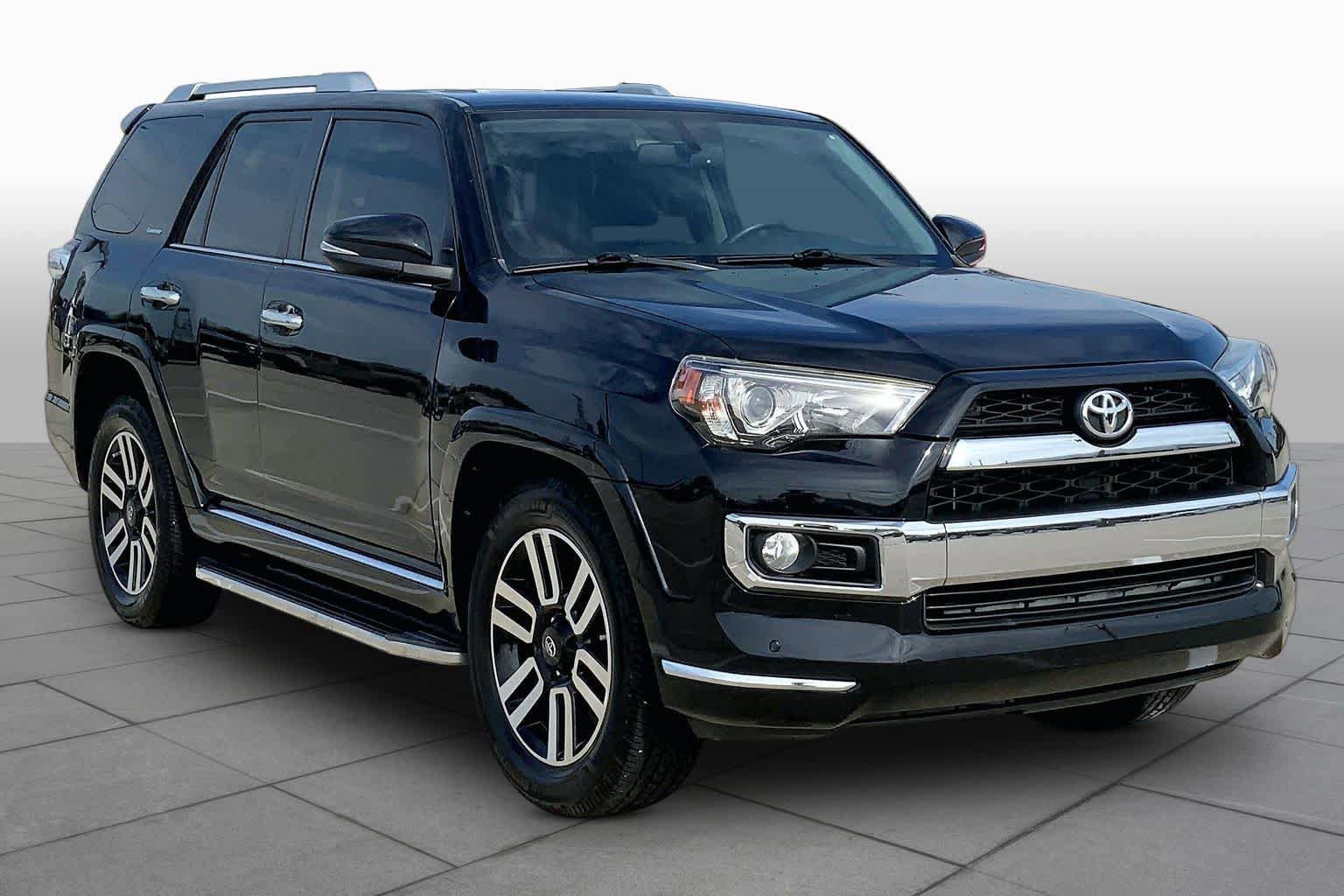 Used 2019 Toyota 4Runner Limited RWD image 3