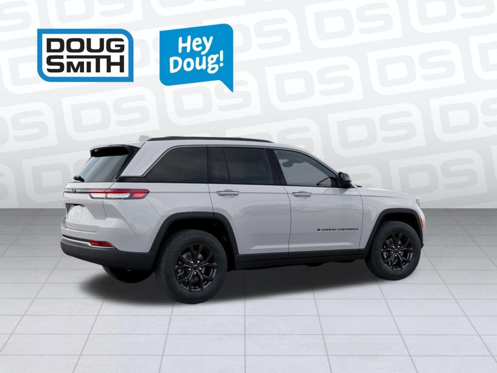 New 2026 Jeep Grand Cherokee Altitude image 4