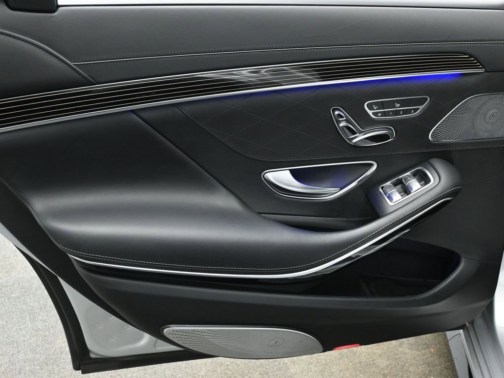 Used 2020 Mercedes-Benz S 63 AMG 4MATIC Sedan image 19