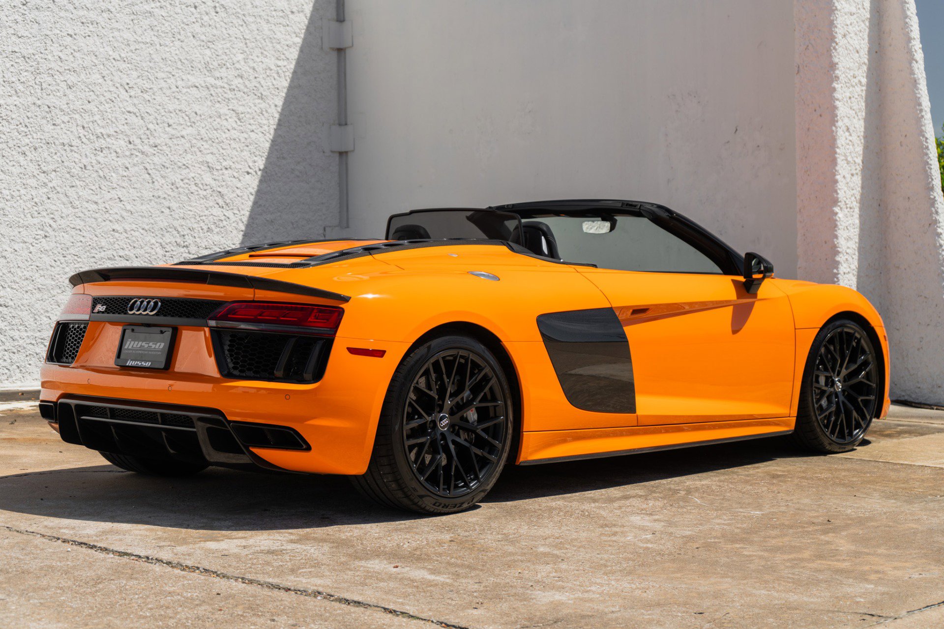 Used 2018 Audi R8 V10 plus image 16