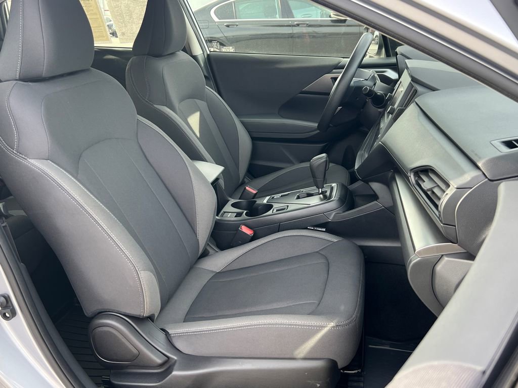 Certified 2025 Subaru Impreza 2.0i image 11