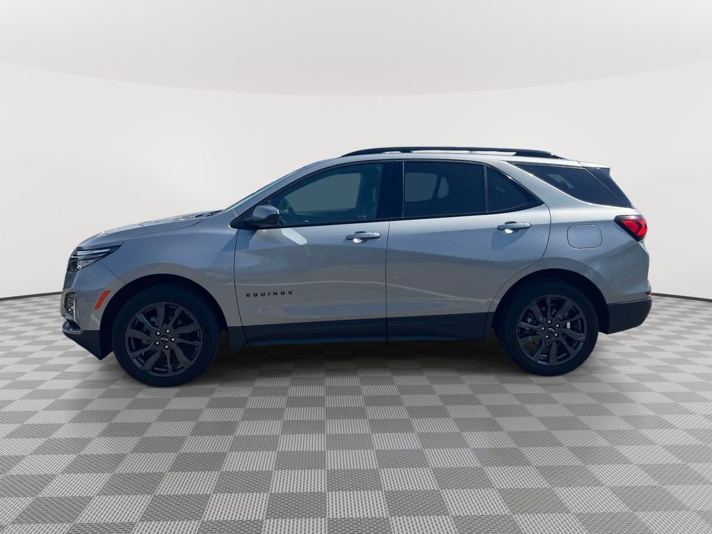 Used 2023 Chevrolet Equinox RS AWD/4WD image 4