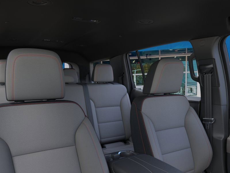 New 2026 Chevrolet Traverse LT w/ Driver Confidence Package AWD/4WD image 24
