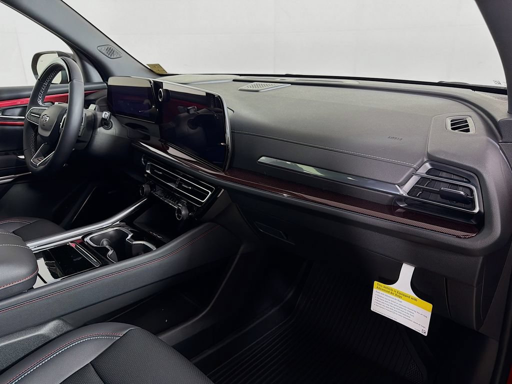 New 2026 Chevrolet Traverse Z71 w/ Enhanced Driving Package AWD/4WD image 26
