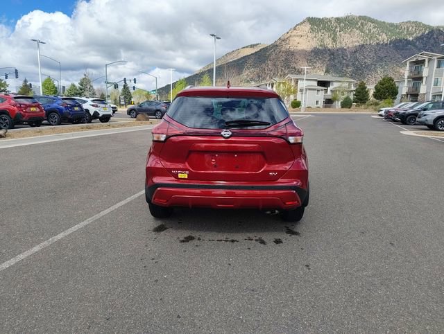 Used 2023 Nissan Kicks SV image 4