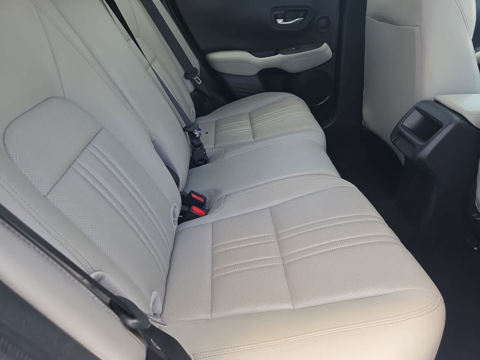 Used 2024 Honda HR-V EX-L image 19