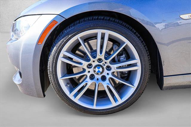 Used 2011 BMW 335i Convertible RWD image 9