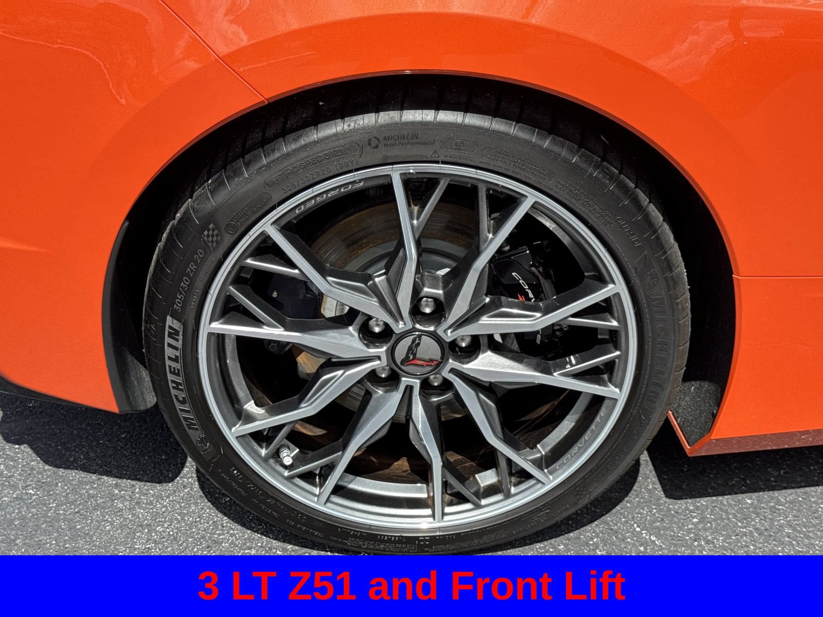 Used 2025 Chevrolet Corvette Stingray Premium Conv w/ Z51 Performance Package RWD image 40