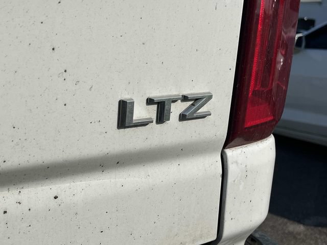 Used 2021 Chevrolet Silverado 2500 LTZ w/ LTZ Premium Package AWD/4WD image 11