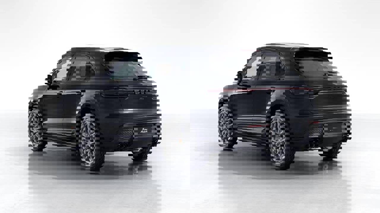 New 2026 Porsche Macan image 3