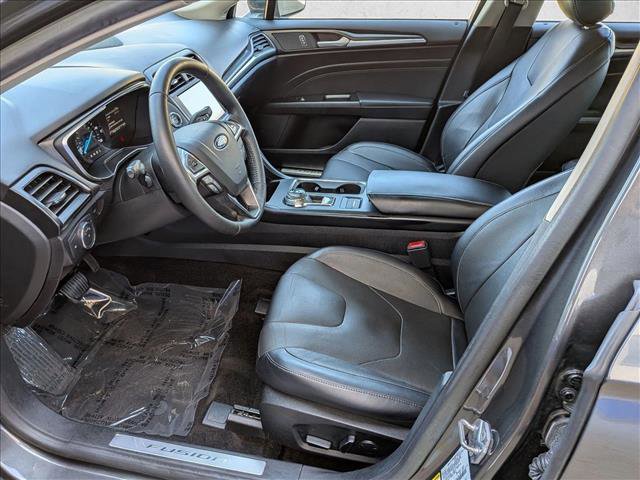 Used 2019 Ford Fusion Titanium FWD image 15