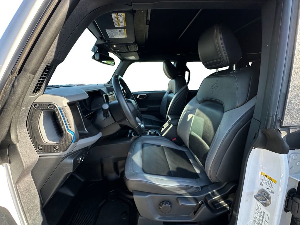 Used 2021 Ford Bronco Black Diamond image 9