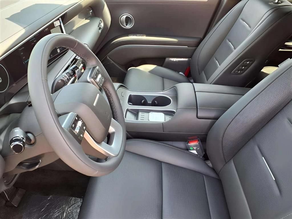 New 2026 Hyundai Palisade Calligraphy FWD image 12