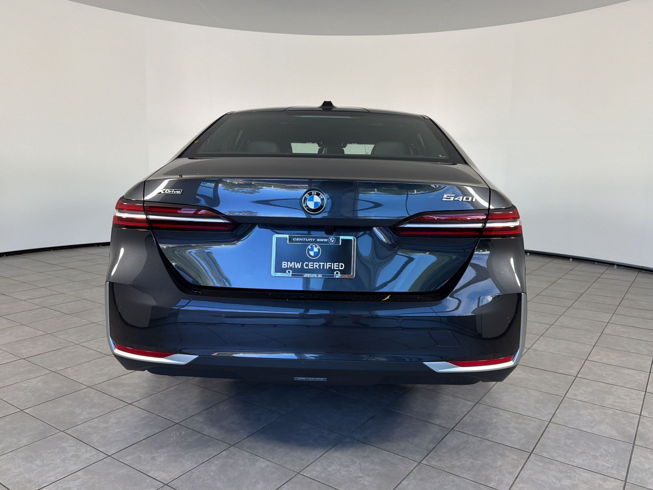 Used 2026 BMW 540i xDrive AWD/4WD image 10