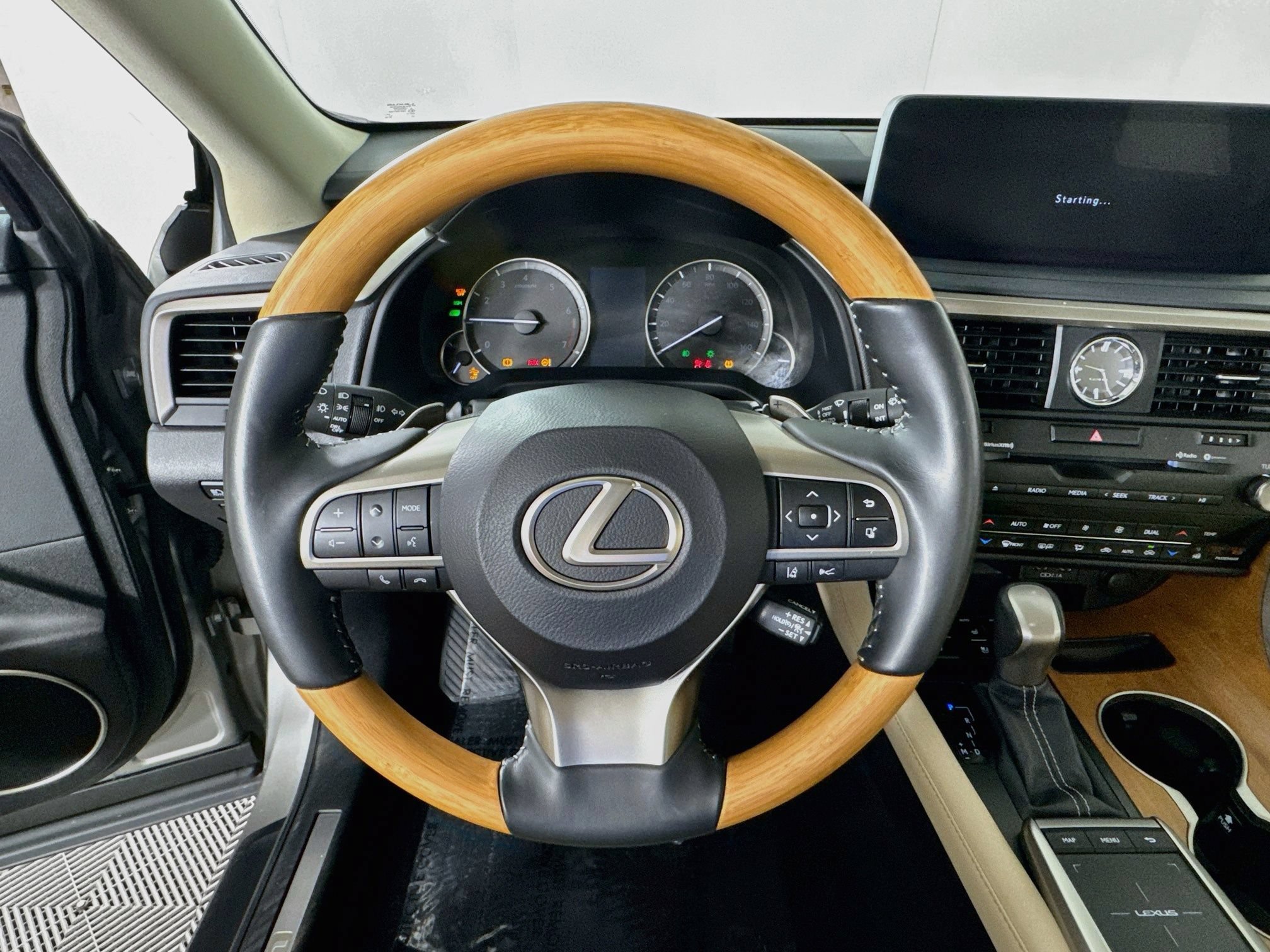 Used 2022 Lexus RX 350 FWD w/ Premium Package image 13