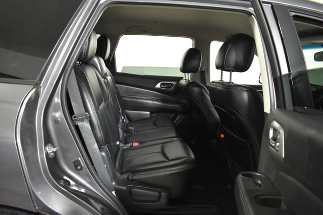Used 2015 Nissan Pathfinder SL AWD/4WD image 34