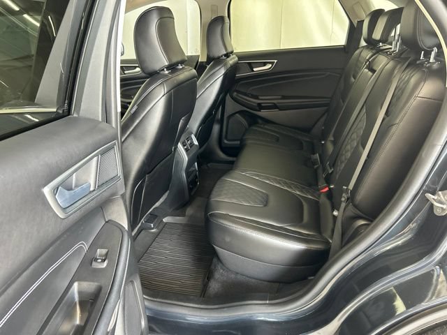 Used 2024 Ford Edge Titanium w/ Cargo Accessory Package AWD/4WD image 10