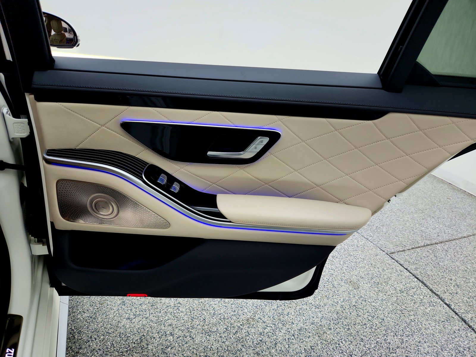 Certified 2022 Mercedes-Benz S 500 4MATIC image 28