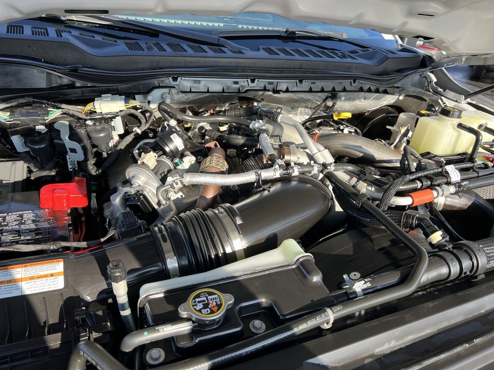 Used 2024 Ford F250 Lariat w/ Lariat Ultimate Package image 28