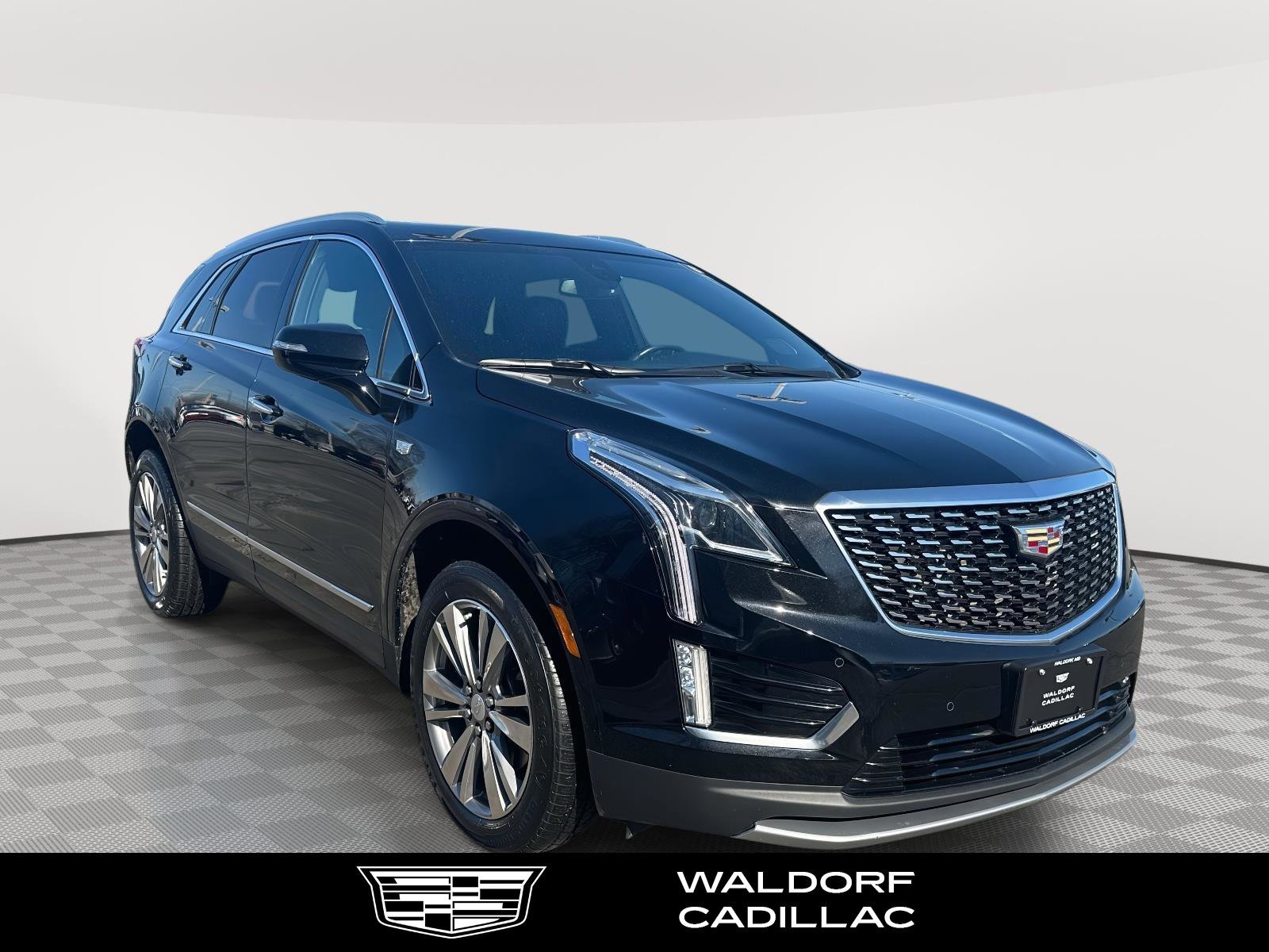 Used 2022 Cadillac XT5 Premium Luxury image 1