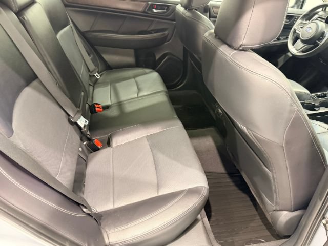 Used 2018 Subaru Outback 2.5i Limited AWD/4WD image 24