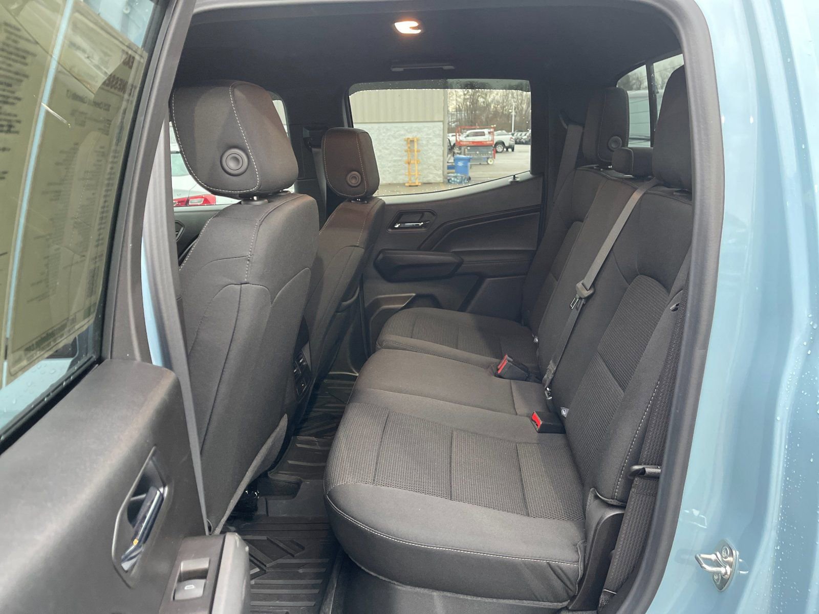 Used 2025 Chevrolet Colorado LT image 14