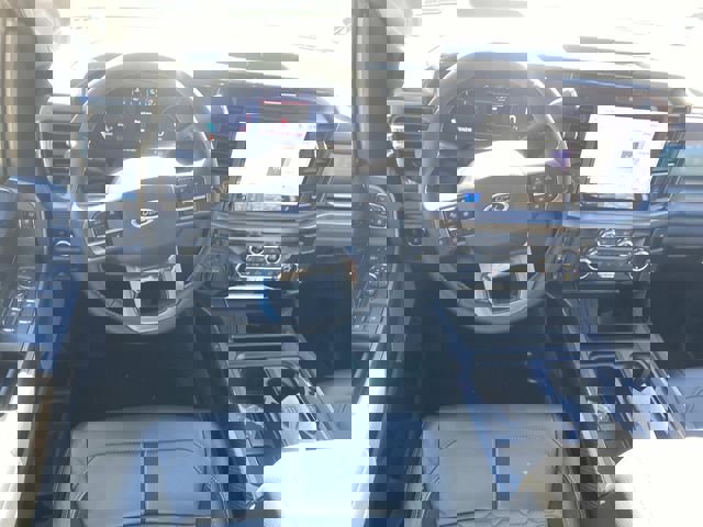 New 2026 Ford F250 Lariat w/ Black Appearance Package image 13